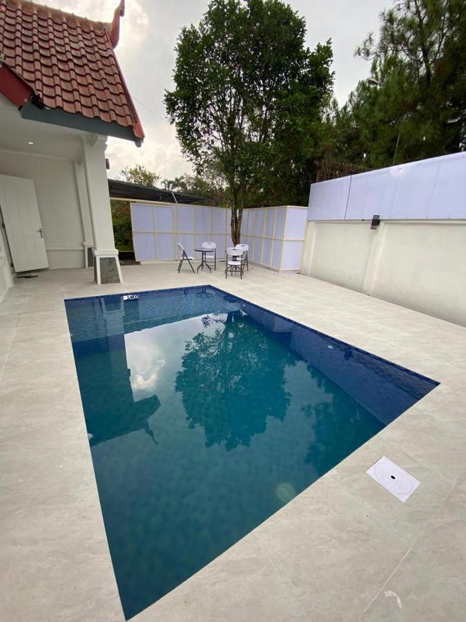 Diyar Villas Puncak NB3/3 Luaran gambar