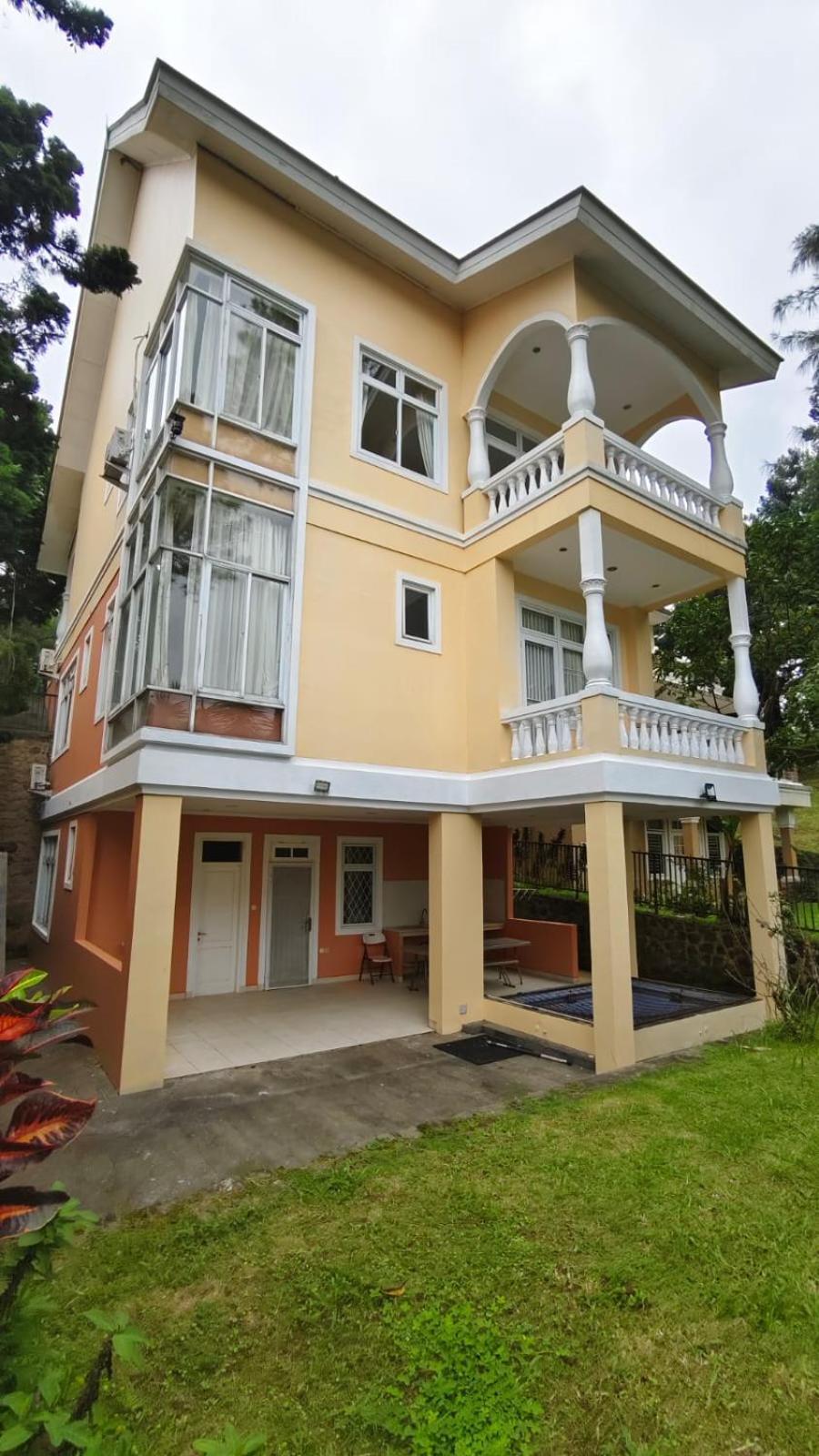Diyar Villas Puncak NB3/3 Luaran gambar