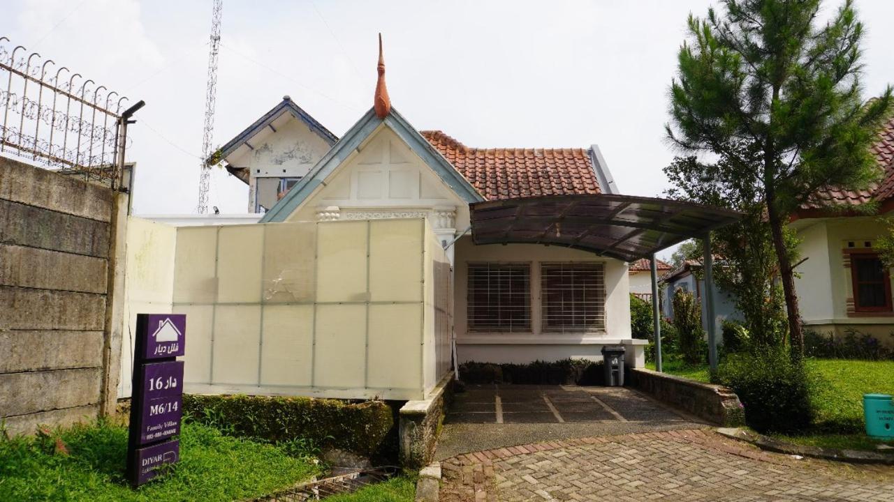 Diyar Villas Puncak NB3/3 Luaran gambar
