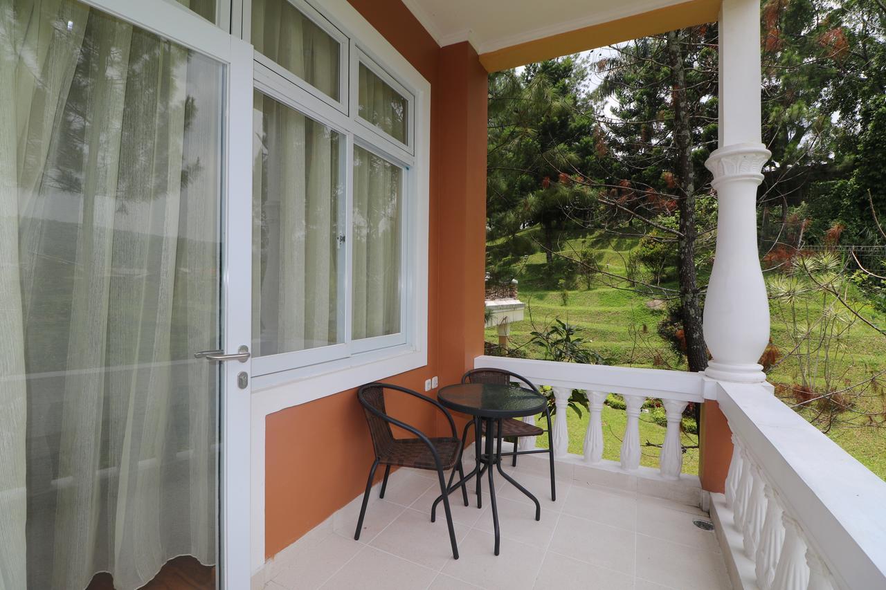 Diyar Villas Puncak NB3/3 Luaran gambar