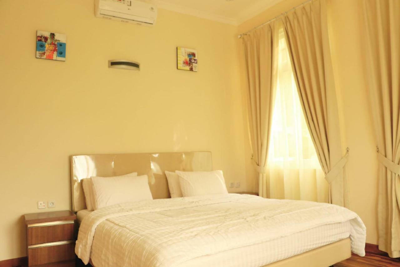 Diyar Villas Puncak NB3/3 Luaran gambar