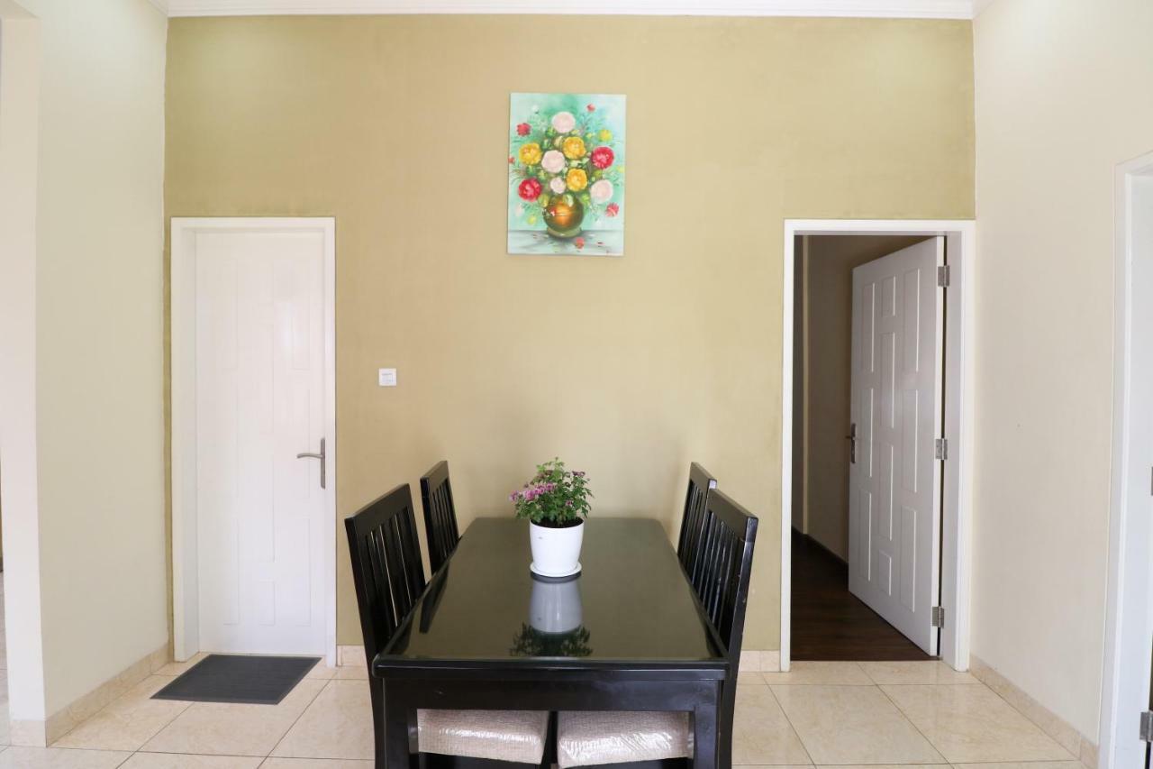 Diyar Villas Puncak NB3/3 Luaran gambar